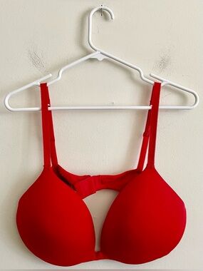 🍓 Victoria’s Secret T-Shirt Bra 🍓
